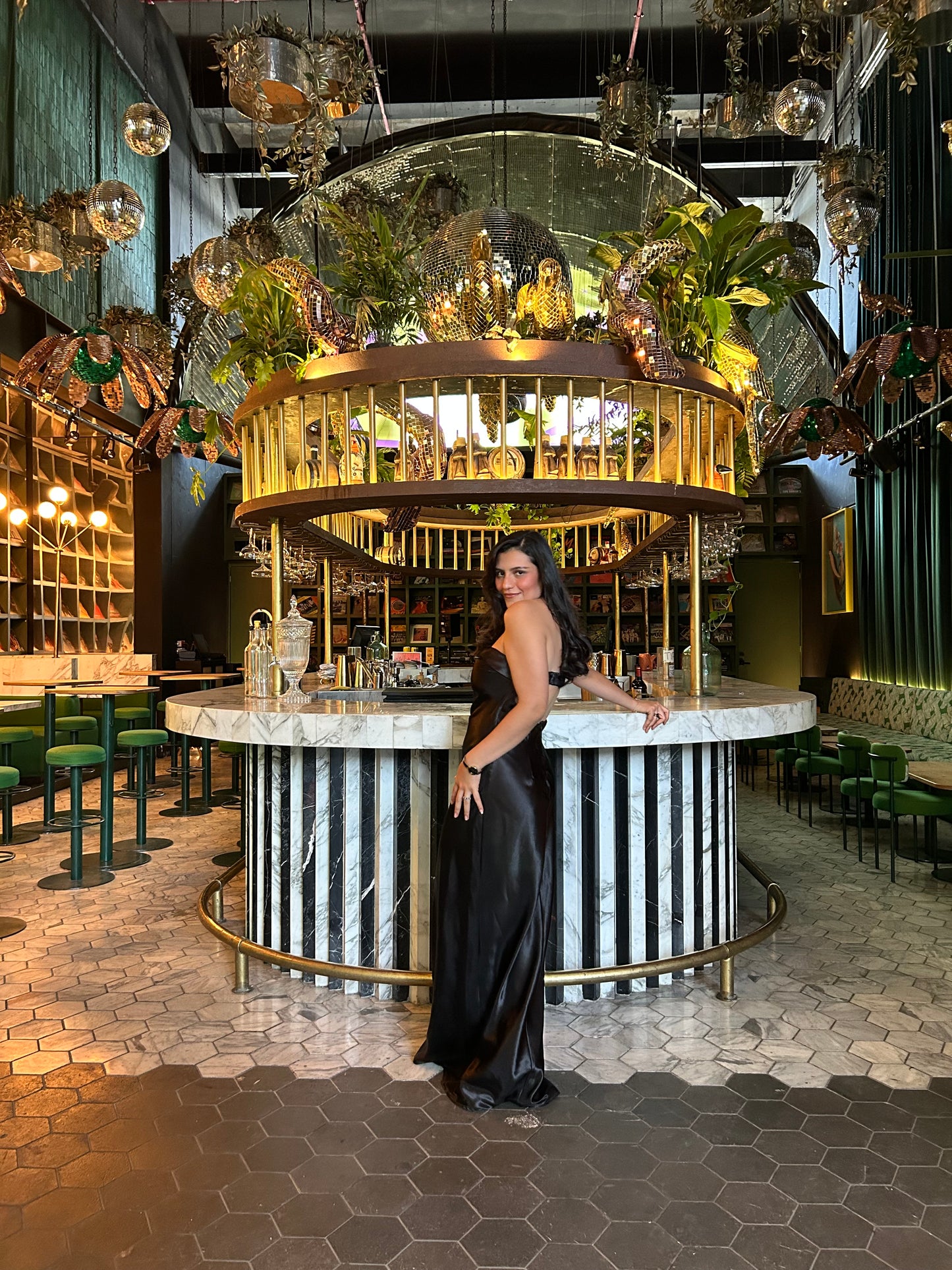 Magnolia negro largo